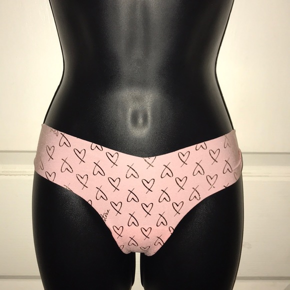 PINK VS Thong Panty - Picture 1 of 1
